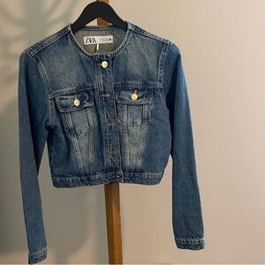 ZARA Gold-Button Cropped Denim Jacket - Blue Wash